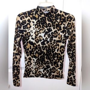 XS Leopard Long Sleeve Turtleneck